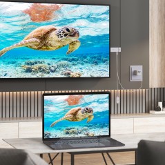 j5create Screencast 4K Wireless - Experience Brilliant Streaming and Presentation Flexibility with JVAW76-N